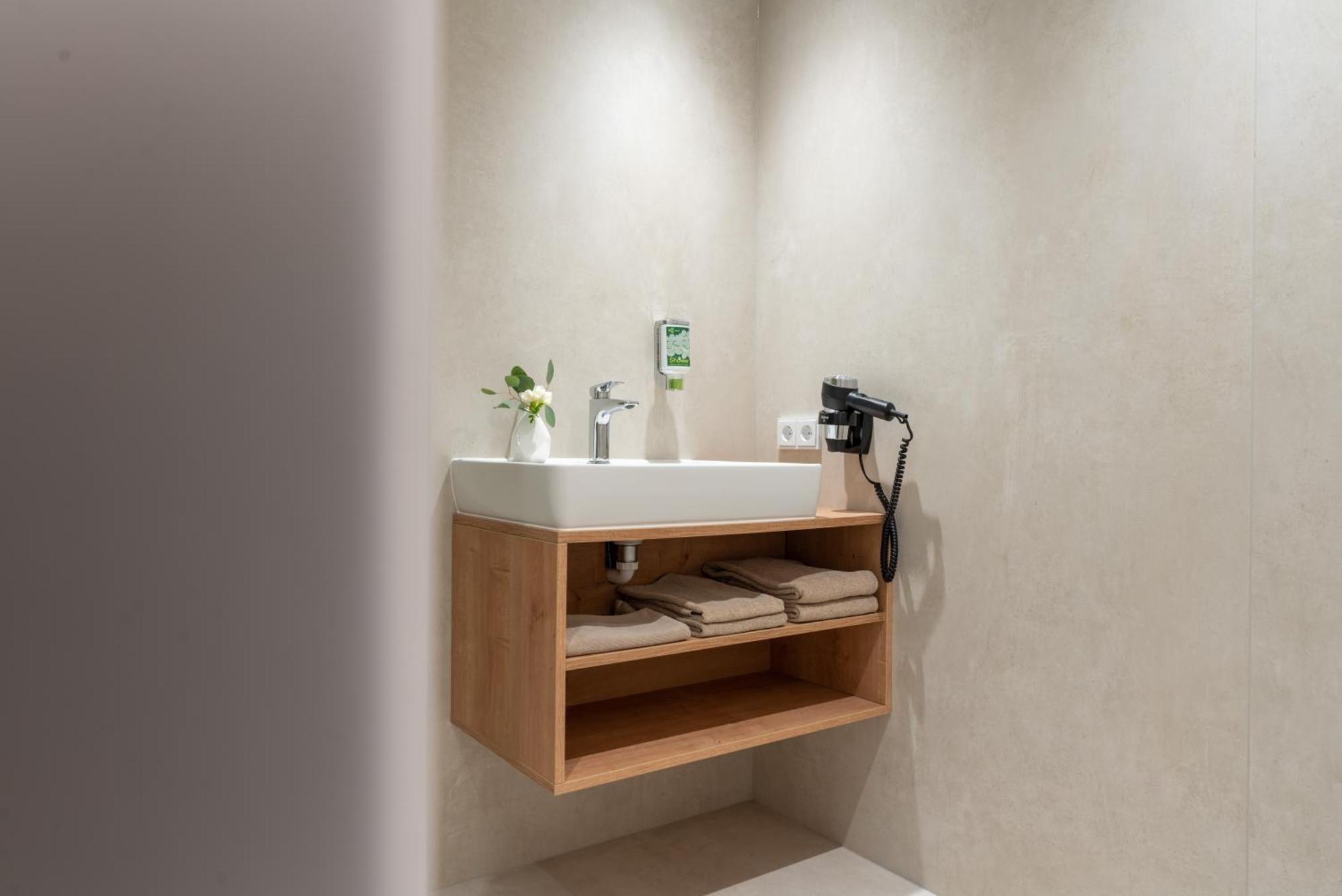 Eee Hotel Eberstalzell Zewnętrze zdjęcie