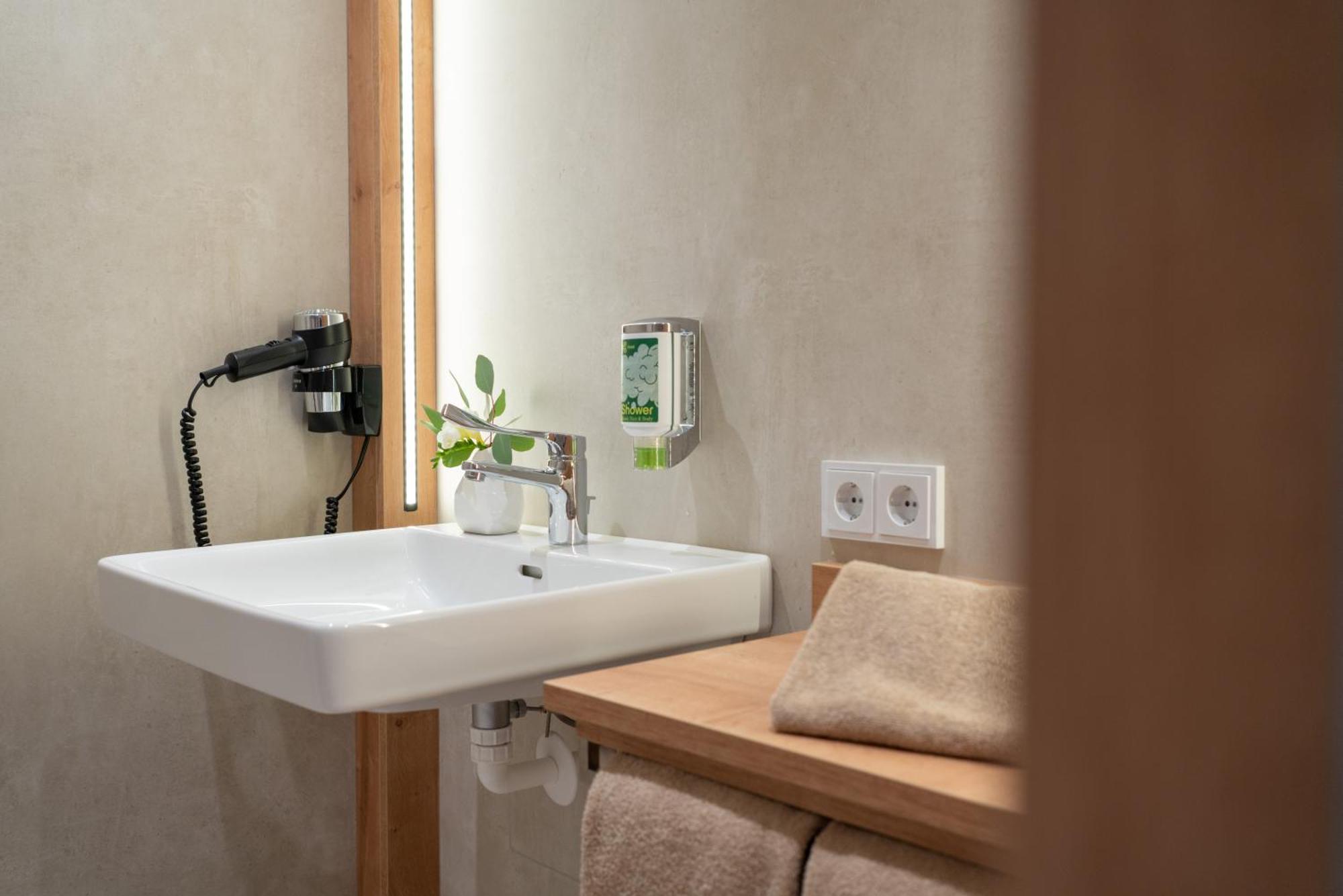 Eee Hotel Eberstalzell Zewnętrze zdjęcie