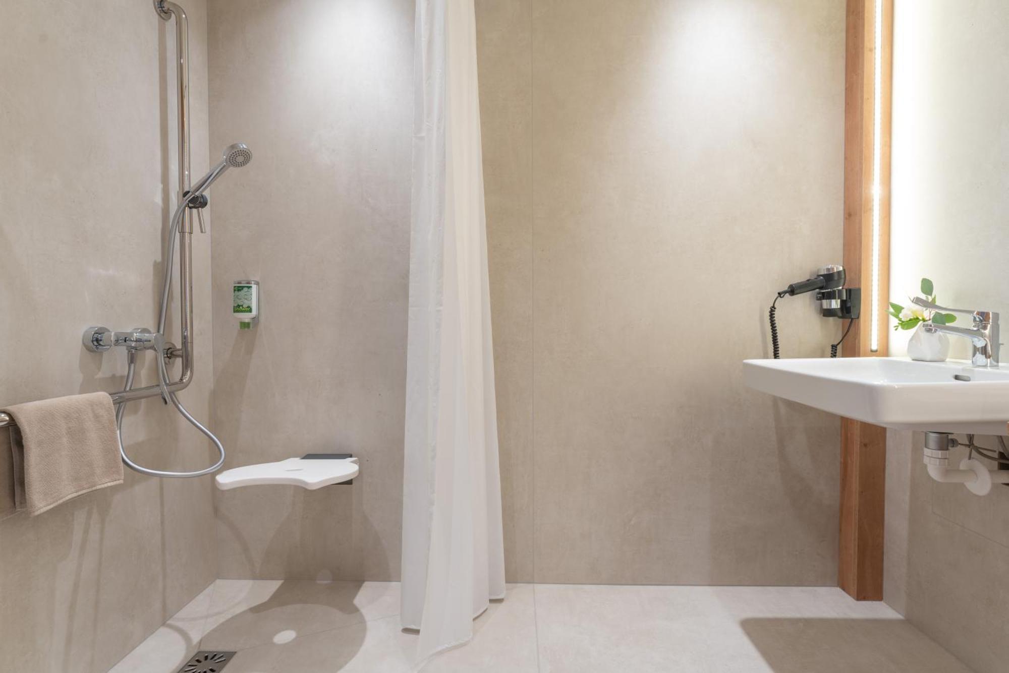 Eee Hotel Eberstalzell Zewnętrze zdjęcie